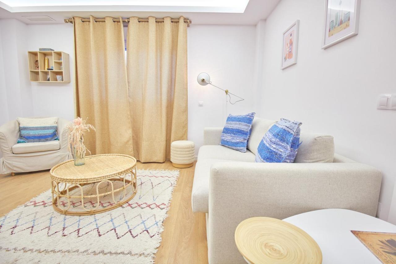 City Apartment With Workspace, Rooftop & Parking Тарифа Экстерьер фото